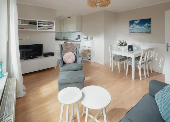Haus Sanderling Juister Gezeiten アパート *